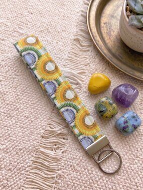 New Handmade Yellow Sunflower Retro Floral Fabric Key Fob Wristlet Keychain